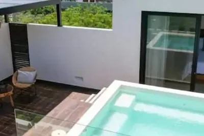 Image de Penthouse Apartment with Private Roof & Pool ᯽Ph9\n\n