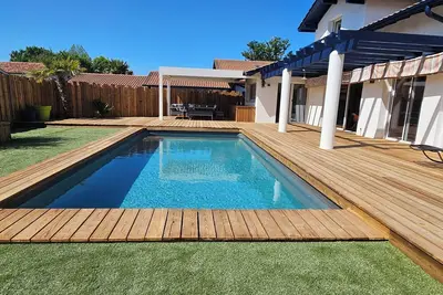 Image de Villa Silhouette à Biarritz, proche plages, lac, commerces et centre-ville.