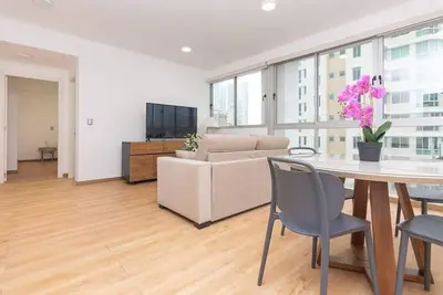 Image de Luxury 1 bedroom apt with free parking