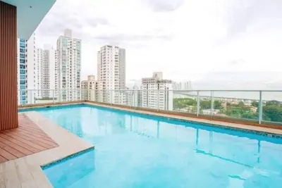 Image de Luxury Oceanview 2 Bedroom apt w parking and balcony