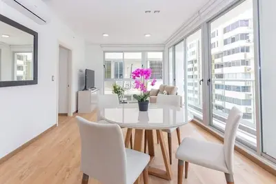 Image de Luxury 1 bedroom apt free parking and balcony
