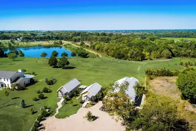 Lodge No 1 Scenic Lake View with Kayak & Fishing