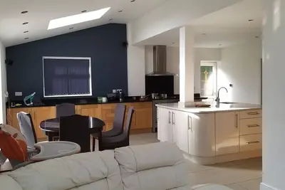 Image de Simply 6 beds house, free parking