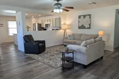 Image de Desert Retreat w/ heated pool/Family Friendly/Near stadiums & Dining