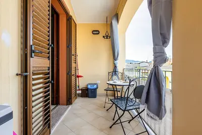Image de Reginas Home in Pula with Private Parking!