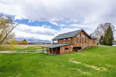 Image de Southfork Sky-Pet Friendly, Unobstructed Mountain and Lake Views