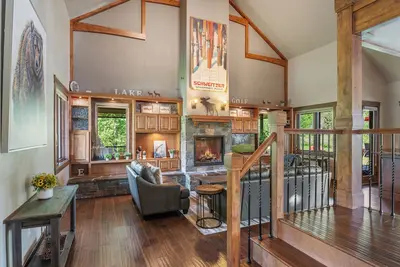 Image de Idaho Club Fairway Custom Home with Hot Tub