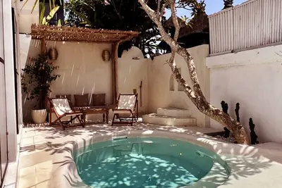 Image de Private 1br Villa Bohem By Azure in Pererenan