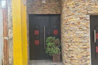 Image de Charming Self-Contained Studio in Near Riviera Bonoumin Close to Abidjan Mall