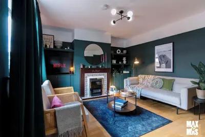 Image de 3-Bed & Parking - Next to Olympic Park & Westfield
