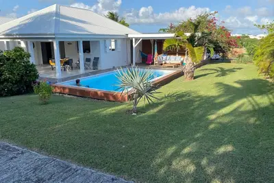 Image de Maison 3 Chambres Avec Piscine à 4 Minutes des Plages