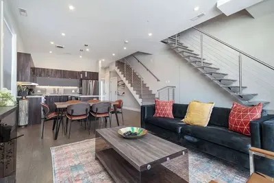 Image de Breathtaking Chi unit in River North - Penthouse A!