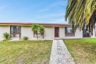 Image de Palm Beach - Fully fenced pet friendly (outside only) private family home