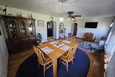 Image de Sportsman’s Hideaway- Cozy 3 bedroom home less than 2 miles from Bass Lake!