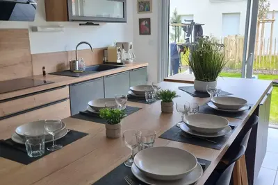 Image de Charmante Maison Entre mer et Forêt