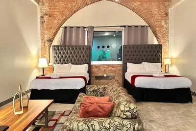 Image de Urban Style 3 Bed 1 Bath | Downtown | Free Valet Parking