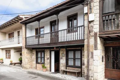 Image de Maison de vacances 'La Jomeruca' avec vue sur les montagnes, balcon et Wi-Fi