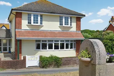 Image de 4 bedroom accommodation in Freshwater