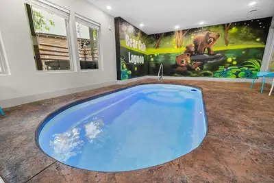 Image de 3 levels of Luxury*Modern*Private Pool*Stunning Views