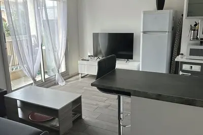 Image de 1 bedroom apartment in frã©jus