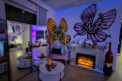 Image de Modern near baseball + Clearwater Beach