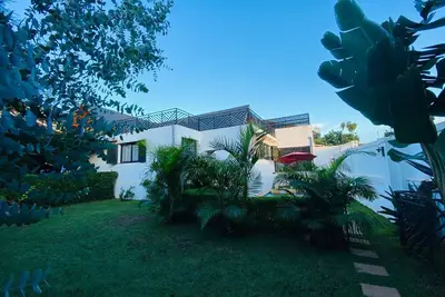 Image de Joyau Secret # Jardin # Piscine # Bien-ĂŞtre # Prox Centre Ville