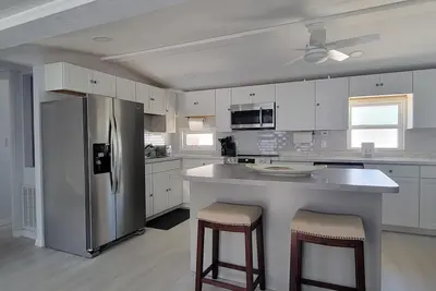 Image de Great location. Near beaches, shopping, restaurants.