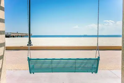 Fully Furnished 30+ Day Rental Hampton Va Buckroe Beach
