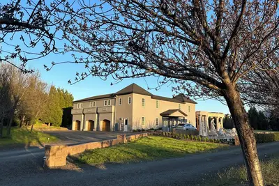 Image de Chateau Herb ~ Miranda Carriage House Apt