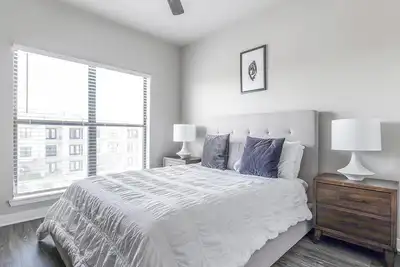 Image de Landing | Spectacular 2bd, Gym, Pool