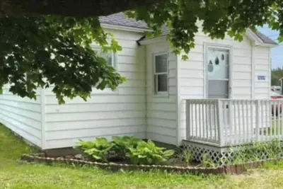 Image de Cozy 3 bedroom cottage near several local beaches