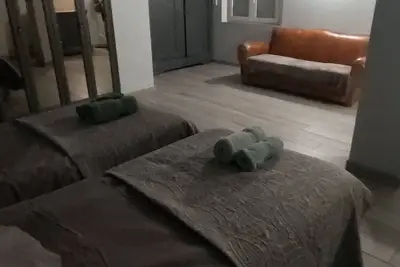 Image de Villa / Piscine. vue Pano Mont Ventoux & Carrière D'ocre. Au Coeur d'1 Pinède