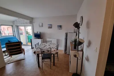 Image de Le Ti'bo - appart T3 - 34m² - proche plage et commerces - parking privé