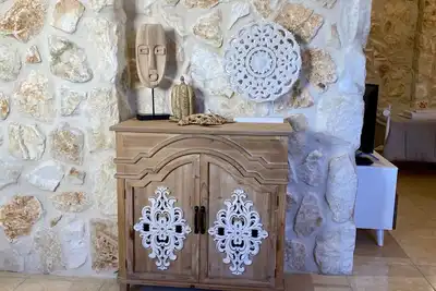 Image de A fairytale luxurious suite invites you for an unforgettable stay in Kyparissia