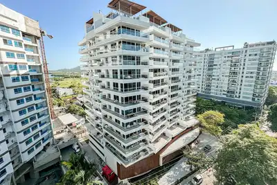 Image de Apartment with jacuzzi some blocks from the beach