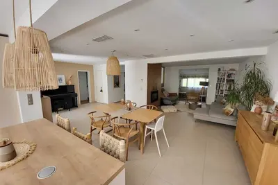 Image de Villa Avec Piscine à 20minutes des Plages, et 15minutes du Centre de Montpellier