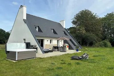 Maison rénovée proche plages et golf