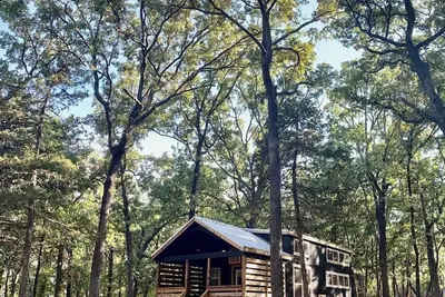 Image de Tiny Texoma Treasure: Your Wooded, Lakeside Wonderland