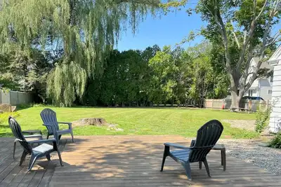 Image de Sailors Aweigh: Cozy Marblehead stay - 3br w/ Outdoor Space - Walk to Festival and Harbor!