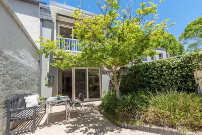 Image de 2br Modern Tranquility in Leafy Alexandria