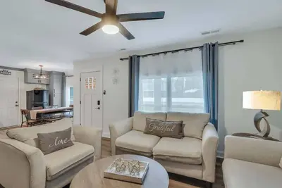 Image de Pooler Charm: Cozy Retreat Minutes from Savannah