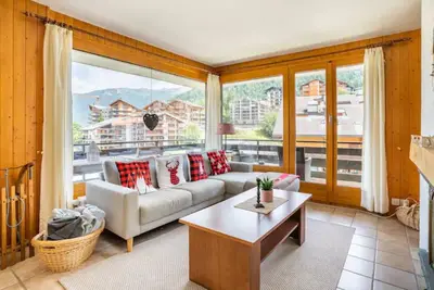 Image de Center of Nendaz! With Balcony/view and Fireplace