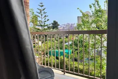 Image de Stylish 1/bdr central apart near the beach