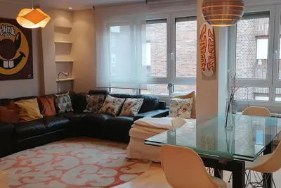 Image de Pisazo Reformado En El Centro Con Garaje Privado