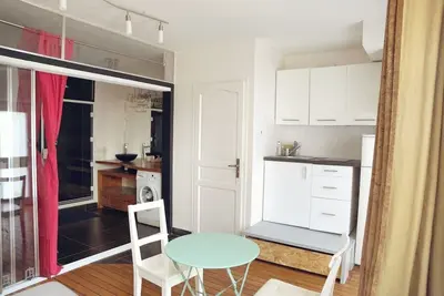 Image de Appt 35m² rez-de-chaussée 20-30 mn de Paris