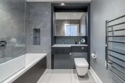 Image de Lux London Kew Bridge double balcony condo free parking