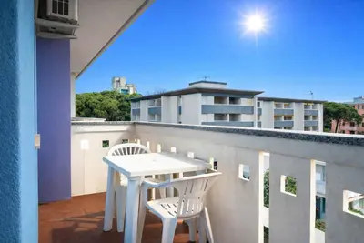 Image de Confort côtier à Lido del Sole avec vue sur la mer