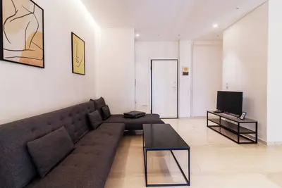 Image de cozy-bright downtown apartm