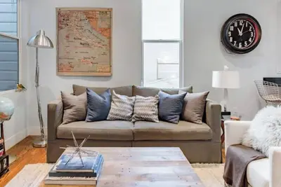 Image de Live Like a San Franciscan in Hayes Valley, with Parking & Bi-monthly cleaning