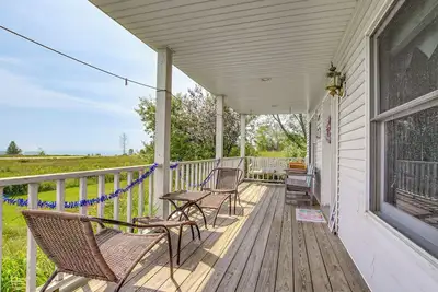 Image de Algoma Vacation Rental w/ Fire Pit + Lake Views!